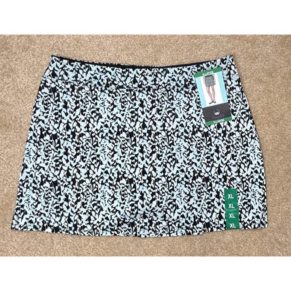 Colorado Clothing Women's Tranquility Everyday Skort Dense Leave Pattern XL NWT